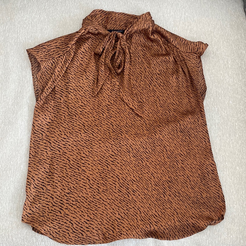 Banana republic silk blouse.